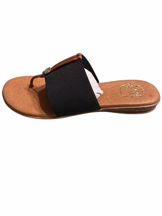 Andre Assous Black and Tan Slide Thong Sandals - Picture 6 of 8
